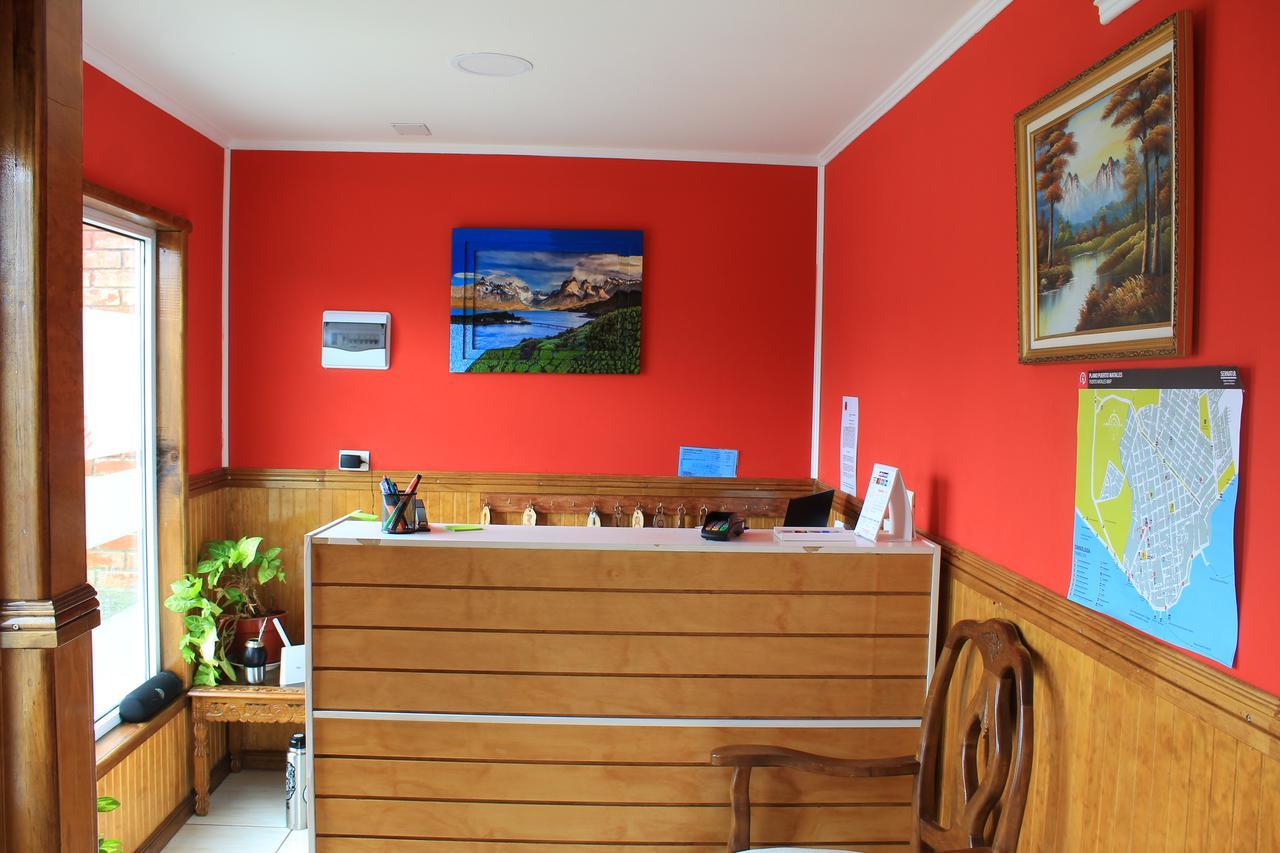 Hostal America en Puerto Natales Exterior foto