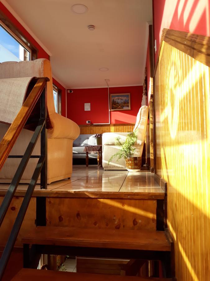 Hostal America en Puerto Natales Exterior foto